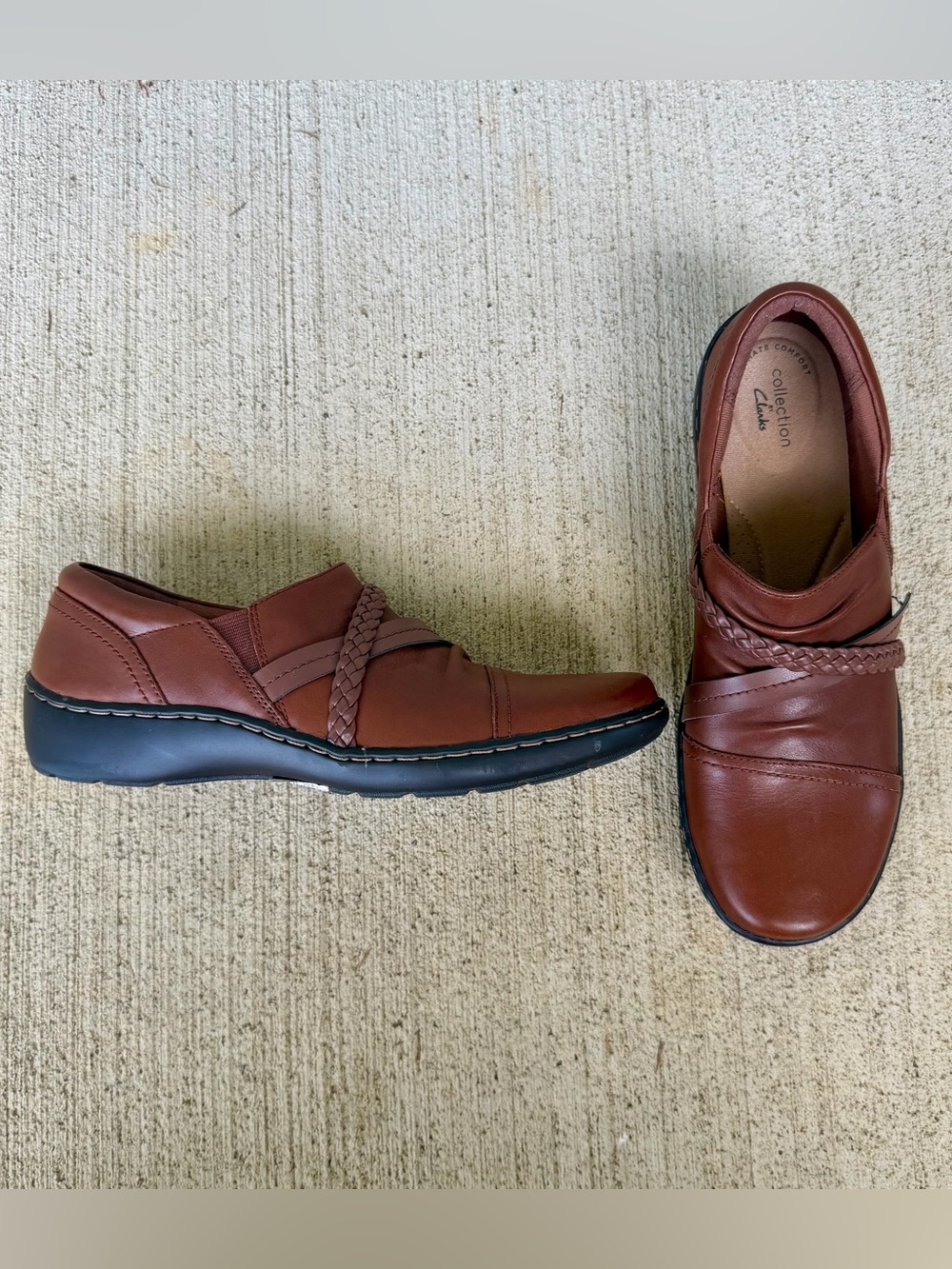 Clarks Cora braid brown leather loafers, women’s size 10